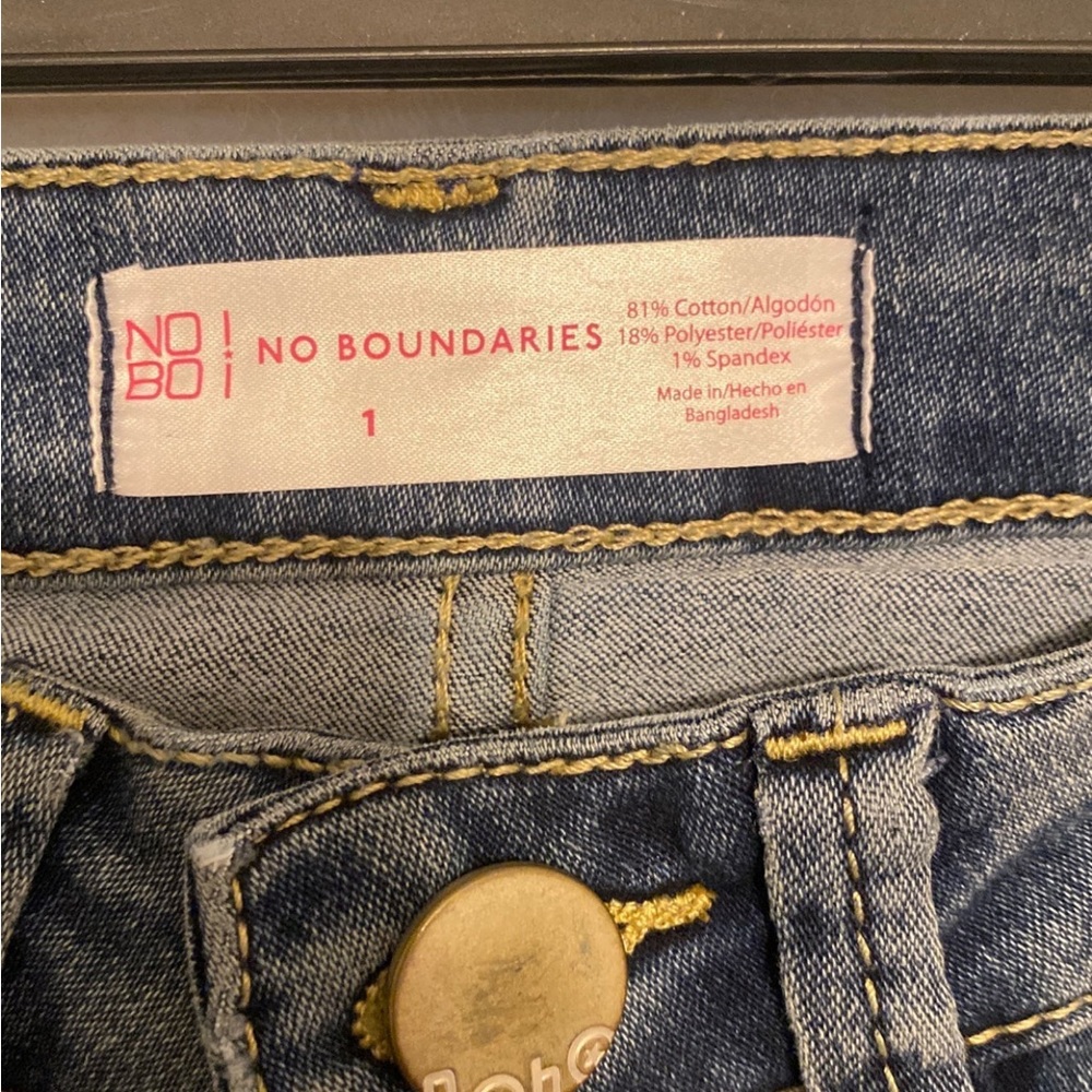 skinny Jean Size 1 - Picture 3 of 9